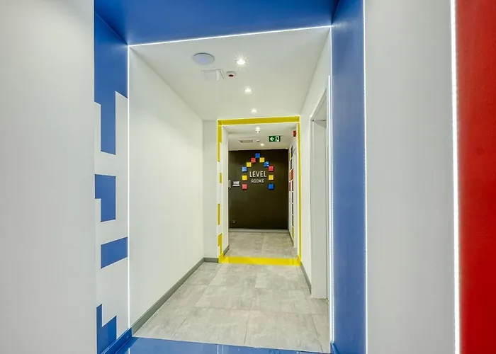 Level Rooms
